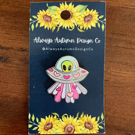 Heart Alien Enamel Pin